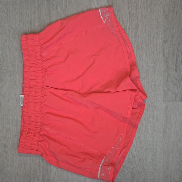 Lot of 4 pairs of Athletic Shorts - Picture 2 of 5